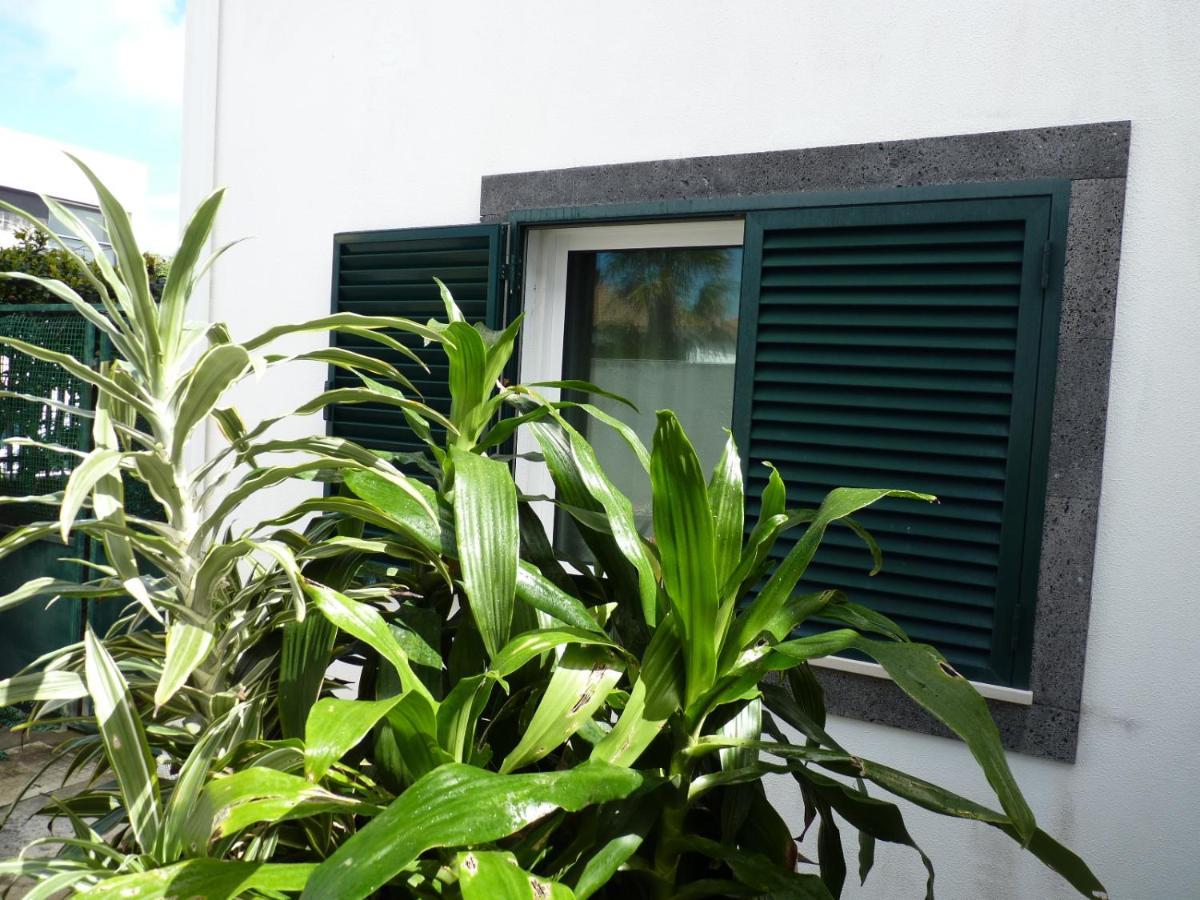 Azores Holidays House -B&B - Suites - Self Check-In Keyboard Понта-Делгада Екстер'єр фото