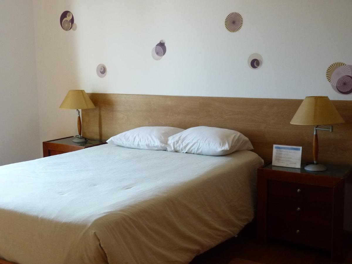 Azores Holidays House -B&B - Suites - Self Check-In Keyboard Понта-Делгада Екстер'єр фото